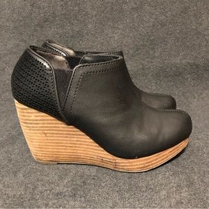 Dr. Scholl’s Shoes Women’s Harlow Black Wedge Booties Comfort Shoes Size 6 W